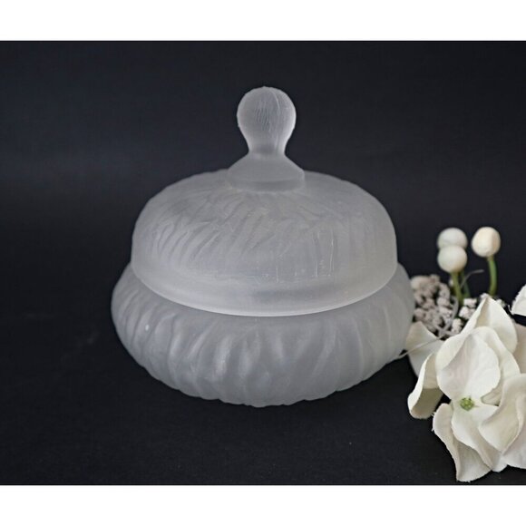 Satin Depression Glass Powder Jar Vintage Art Deco Dresser Jar 1930's - Picture 1 of 4